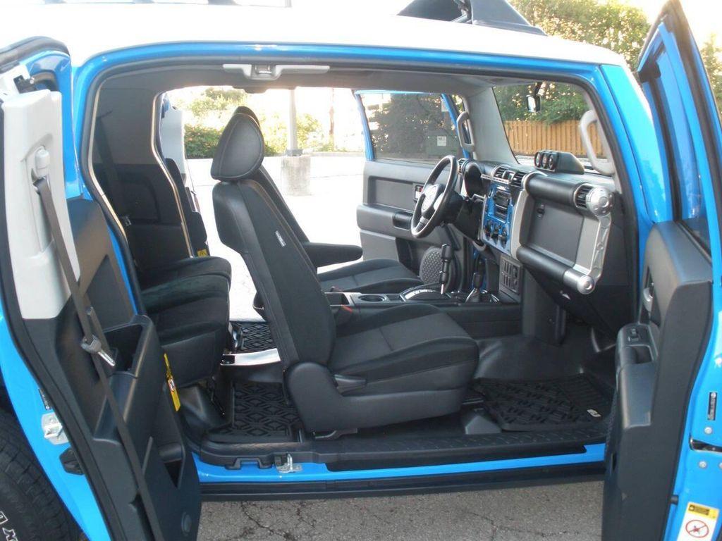 used 2008 Toyota FJ Cruiser car, priced at $16,995