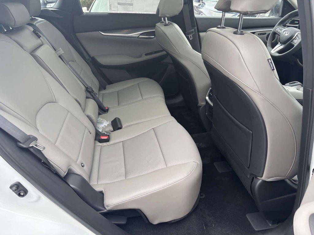 new 2025 INFINITI QX50 car, priced at $47,818