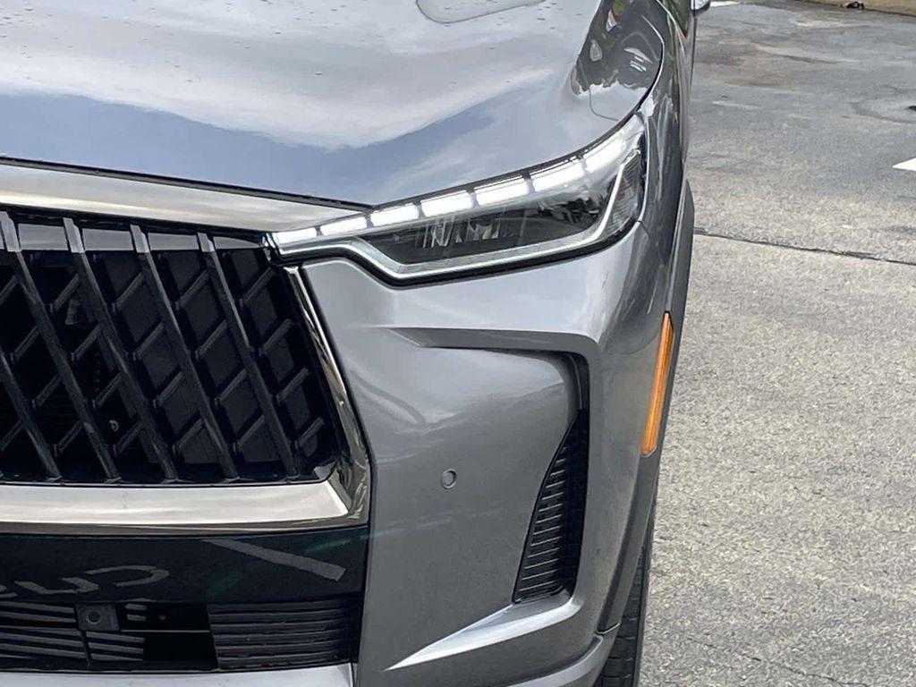 new 2026 INFINITI QX60 car, priced at $65,925