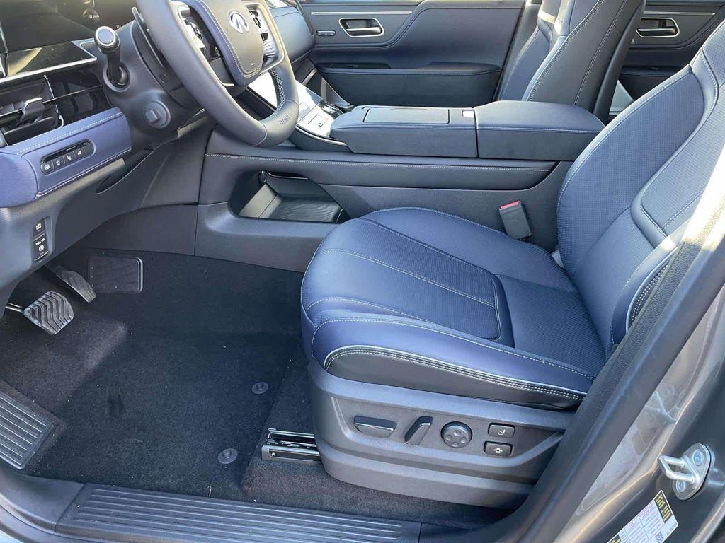 new 2026 INFINITI QX80 car, priced at $106,320