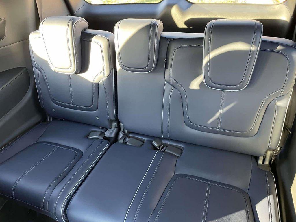 new 2026 INFINITI QX80 car, priced at $106,320