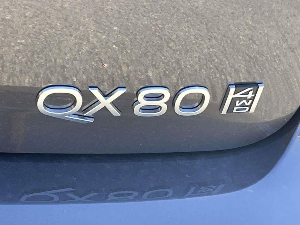 new 2026 INFINITI QX80 car, priced at $90,170