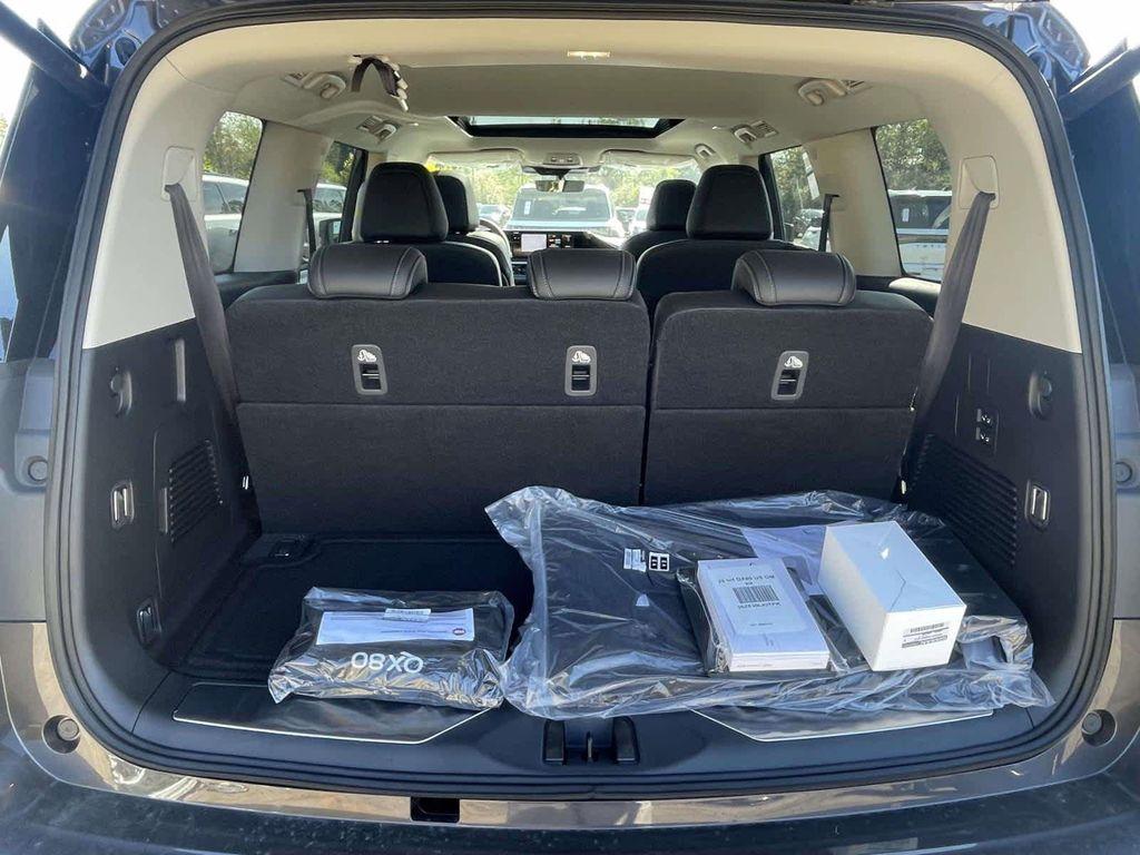 new 2026 INFINITI QX80 car, priced at $90,170