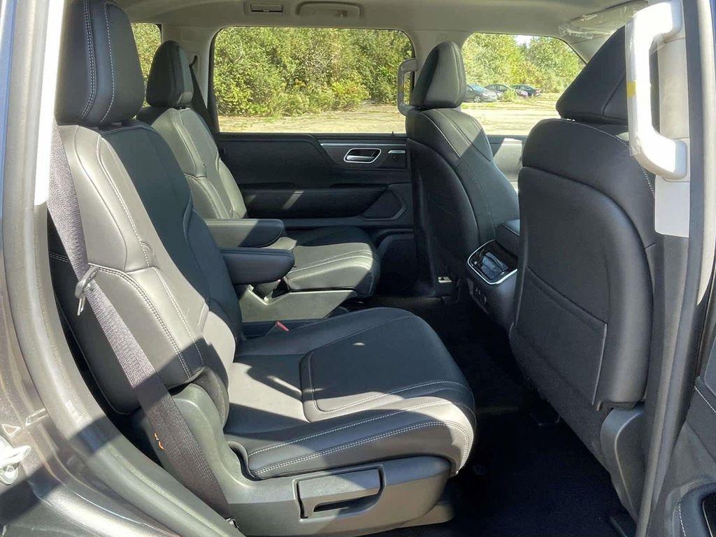 new 2026 INFINITI QX80 car, priced at $90,170