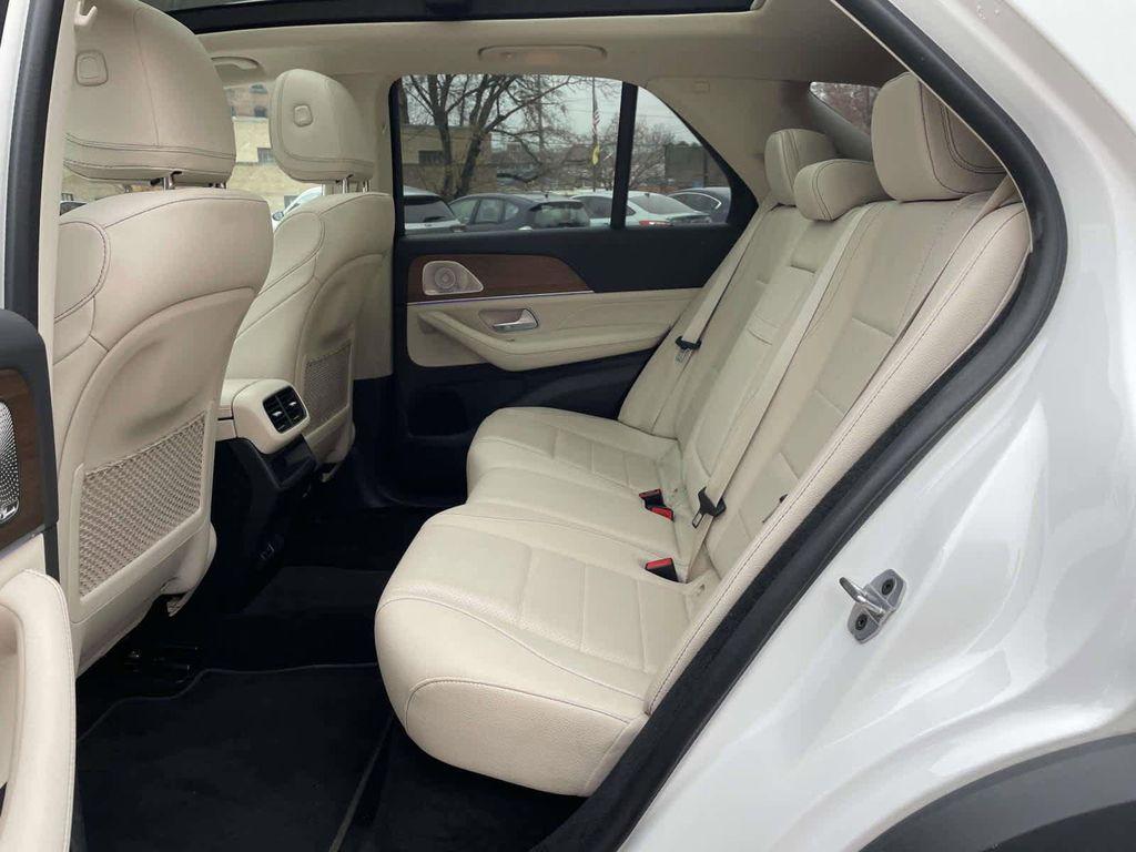 used 2024 Mercedes-Benz GLE 450 car, priced at $52,498