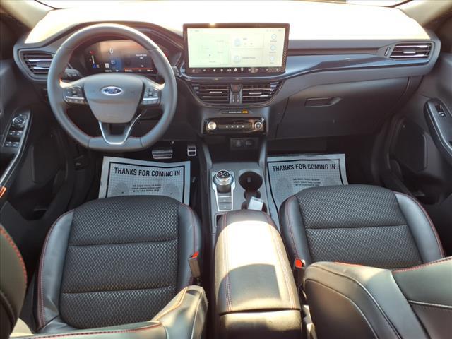 2024 Iconic Silver Ford Escape
