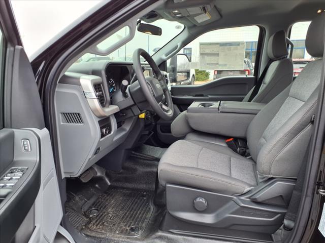 new 2025 Ford F-250 car, priced at $66,795