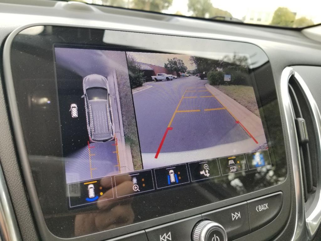 used 2022 Chevrolet Equinox car, priced at $16,900