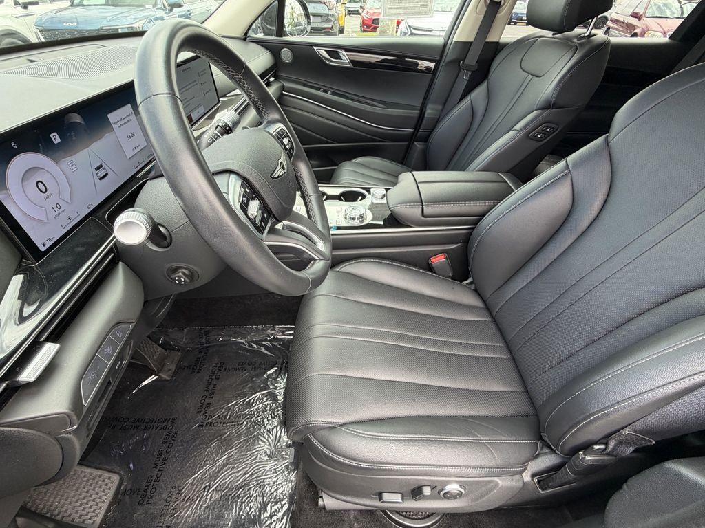used 2025 Genesis GV80 car, priced at $39,772