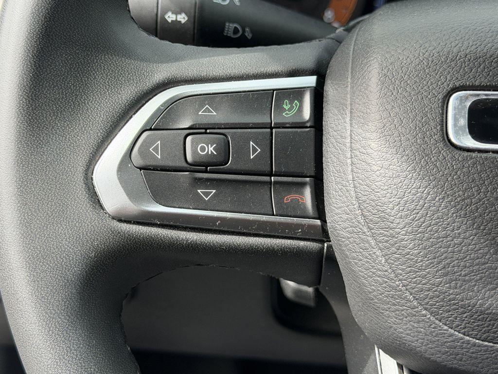 used 2024 Jeep Compass car, priced at $18,992