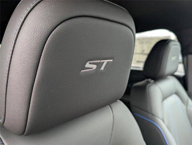 new 2026 Buick Envista car, priced at $28,159