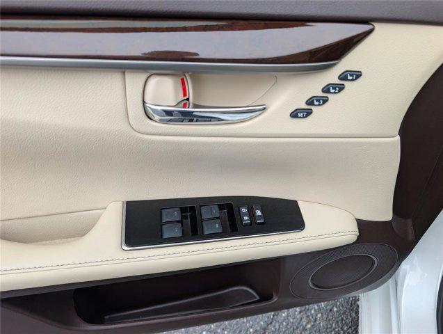 used 2016 Lexus ES 350 car, priced at $23,000