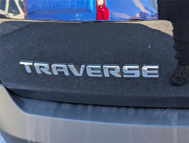 used 2023 Chevrolet Traverse car, priced at $22,500