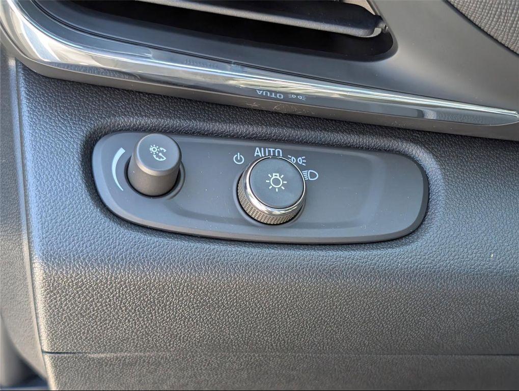 new 2026 Buick Envista car, priced at $25,089