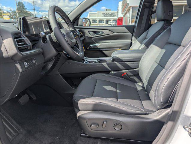 new 2026 Chevrolet Traverse car, priced at $43,480