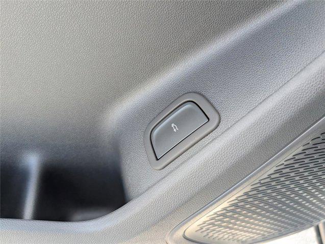 new 2026 Chevrolet Traverse car, priced at $43,480