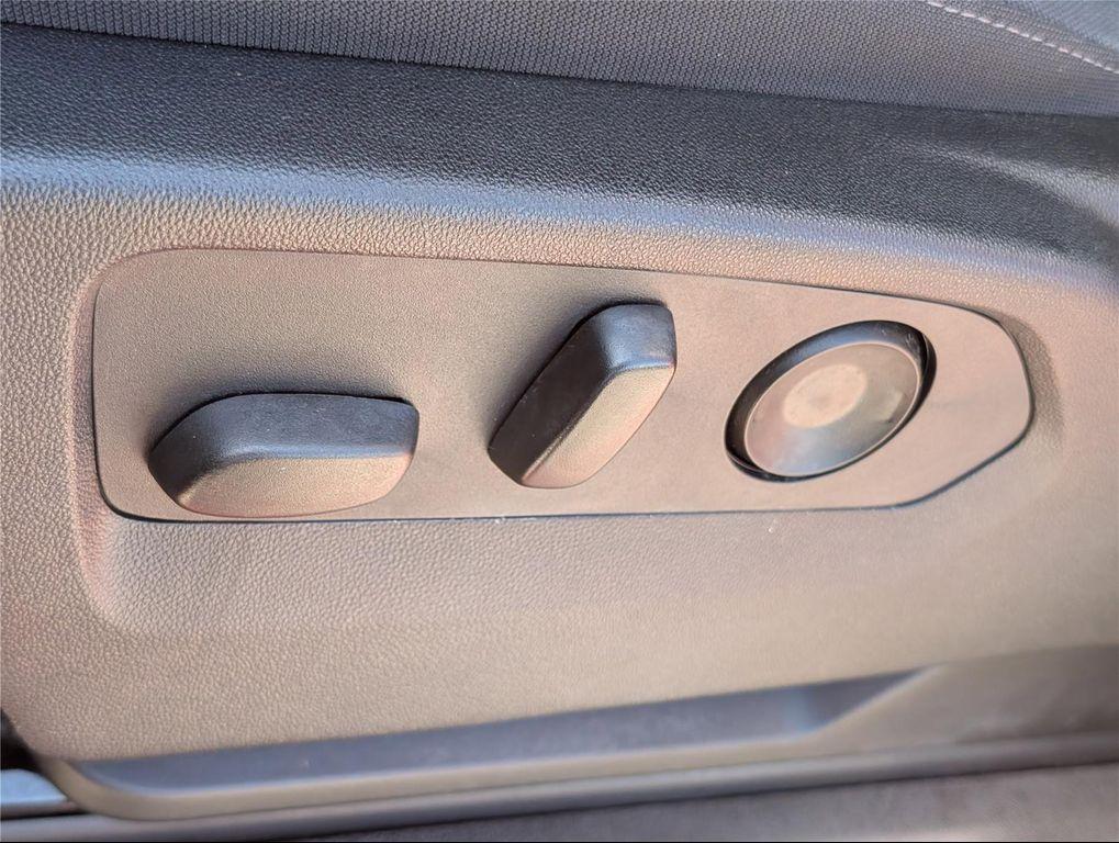 used 2022 Chevrolet Silverado 1500 car, priced at $38,799