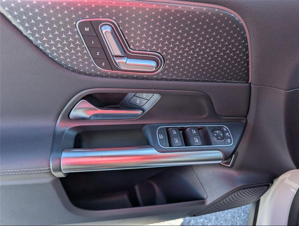 used 2025 Mercedes-Benz GLA 250 car, priced at $25,799