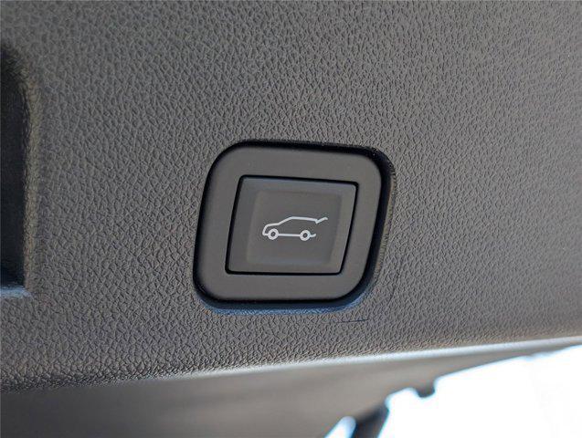 new 2026 Chevrolet Traverse car, priced at $44,805