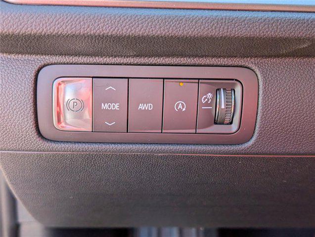 new 2026 Chevrolet Traverse car, priced at $44,805