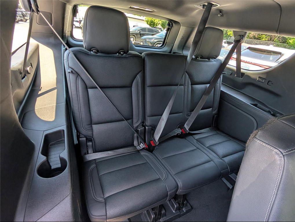 used 2021 Chevrolet Suburban car, priced at $25,799