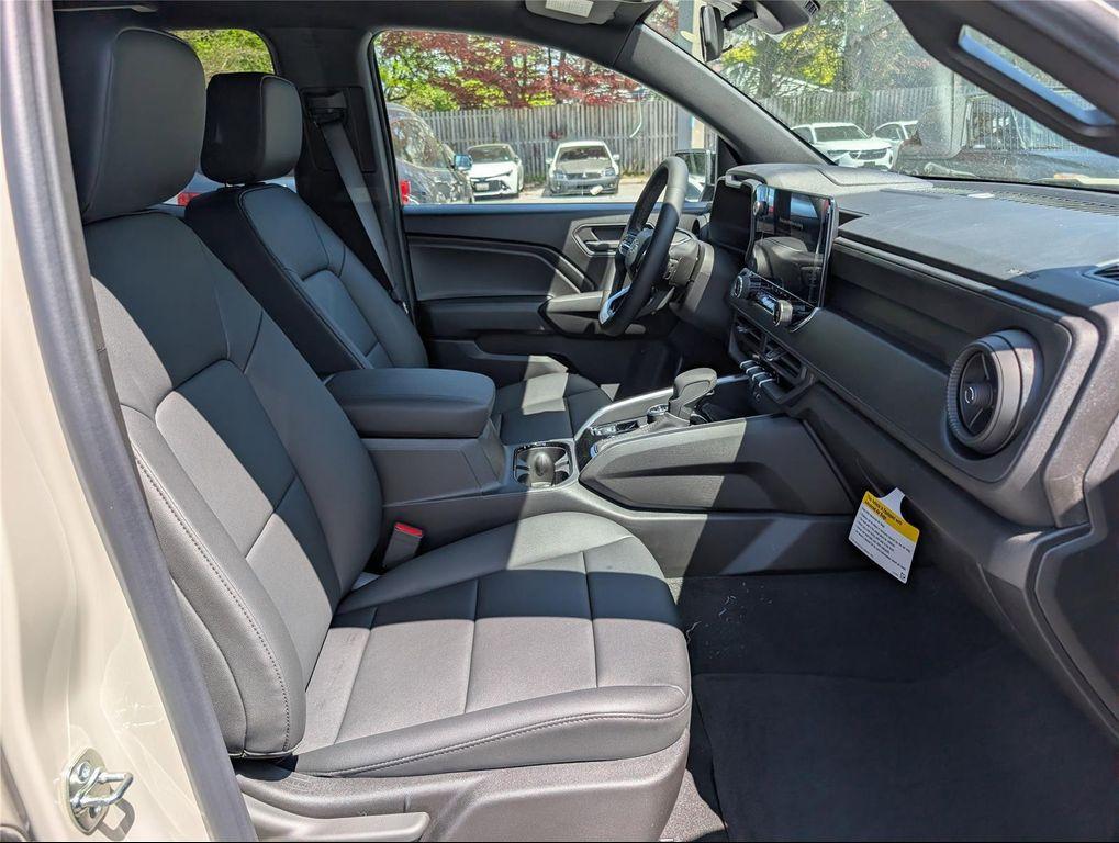 new 2026 Chevrolet Colorado car, priced at $47,204