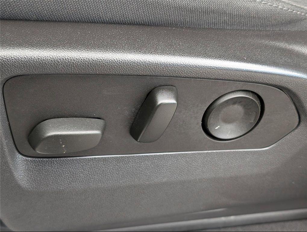 used 2023 GMC Sierra 1500 car, priced at $44,299