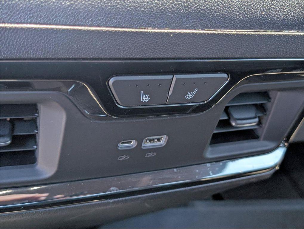 used 2022 Chevrolet Silverado 1500 car, priced at $50,799