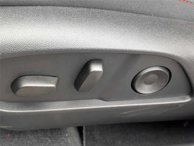 new 2026 Chevrolet Equinox car, priced at $33,610