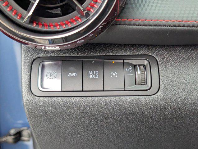 new 2026 Chevrolet Equinox car, priced at $33,610