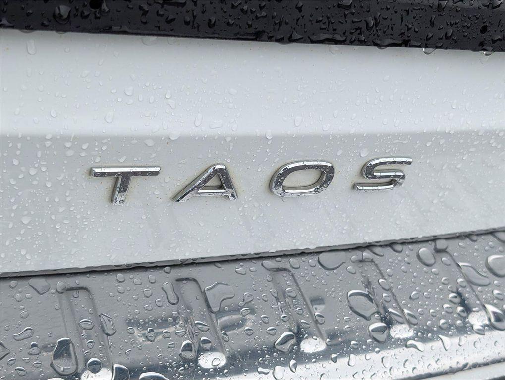 used 2022 Volkswagen Taos car, priced at $20,299