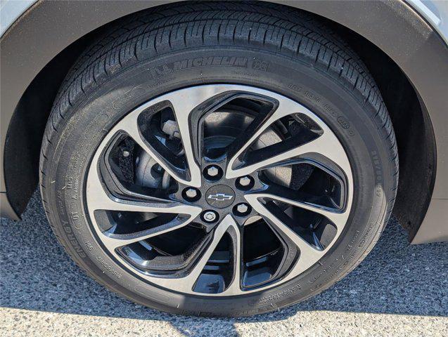 used 2023 Chevrolet Bolt EUV car, priced at $22,500