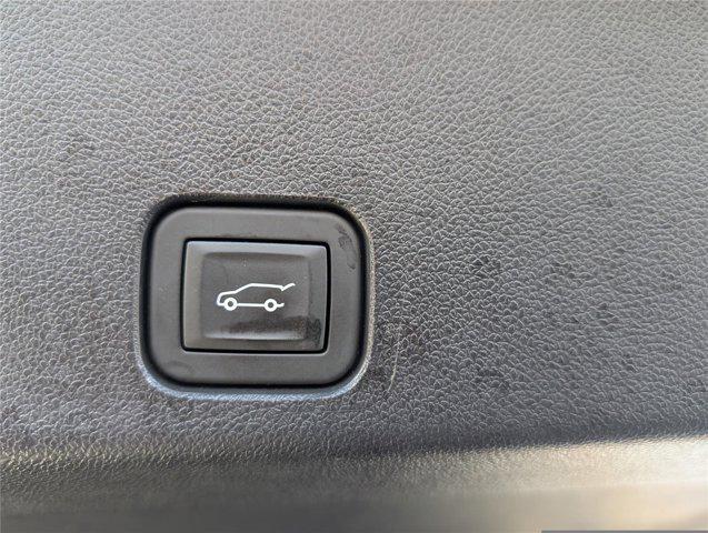 used 2025 GMC Acadia car, priced at $33,494