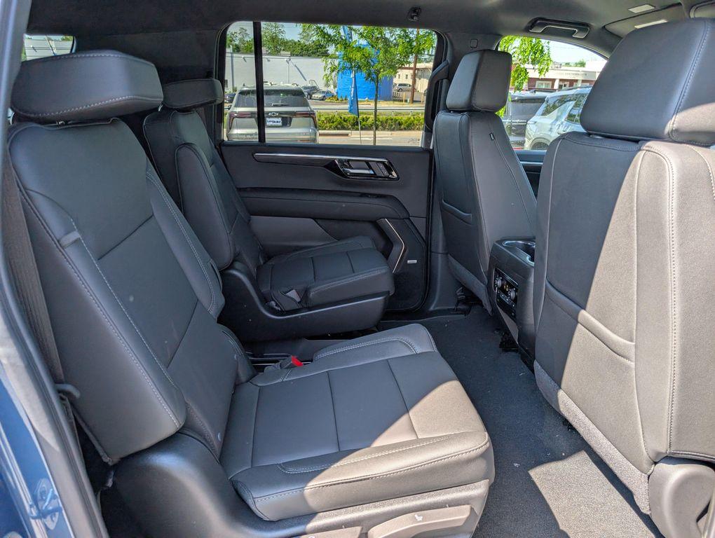 new 2026 Chevrolet Suburban car, priced at $71,379