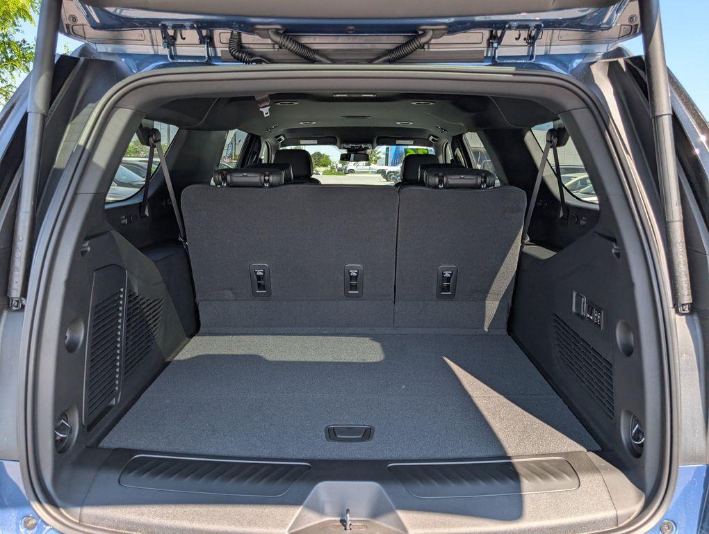 new 2026 Chevrolet Suburban car, priced at $71,379