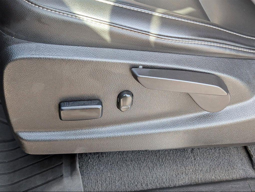 used 2022 Chevrolet Colorado car, priced at $32,799