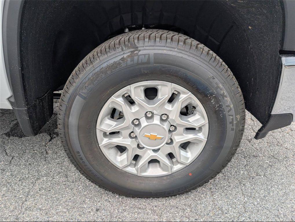 new 2026 Chevrolet Silverado 3500 car, priced at $68,622