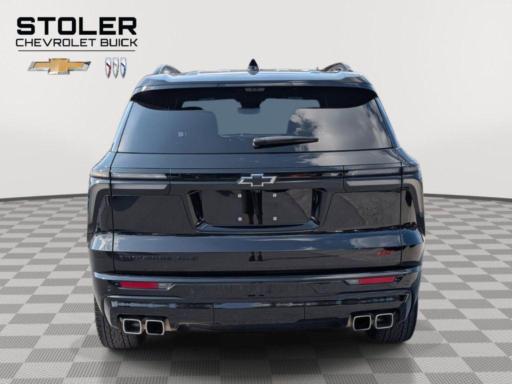 used 2024 Chevrolet Traverse car, priced at $47,799