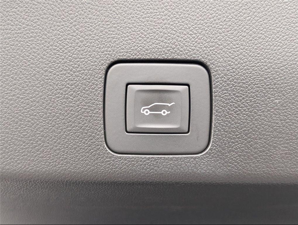 used 2023 Buick Encore GX car, priced at $23,599