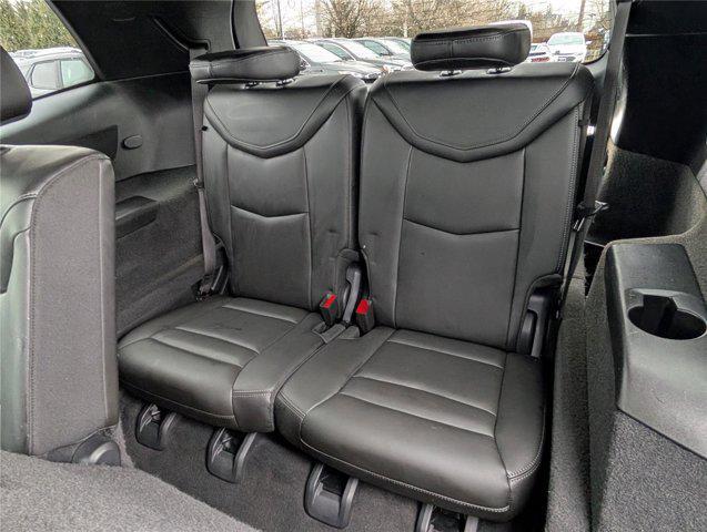 used 2022 Cadillac XT6 car, priced at $25,000