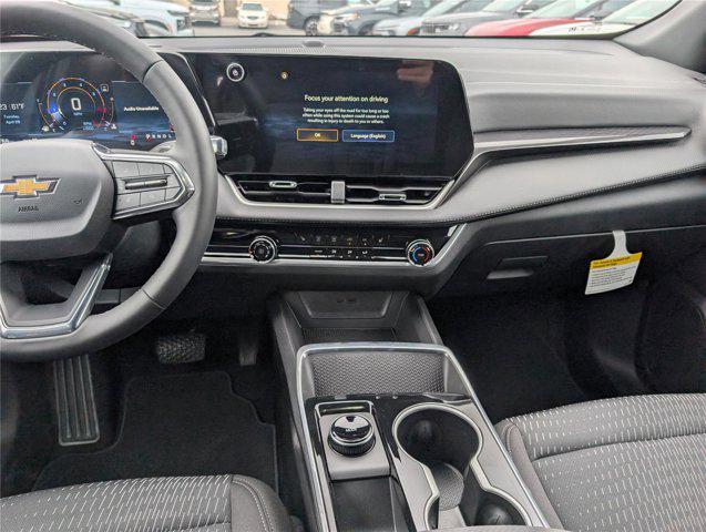 new 2026 Chevrolet Equinox car, priced at $32,534
