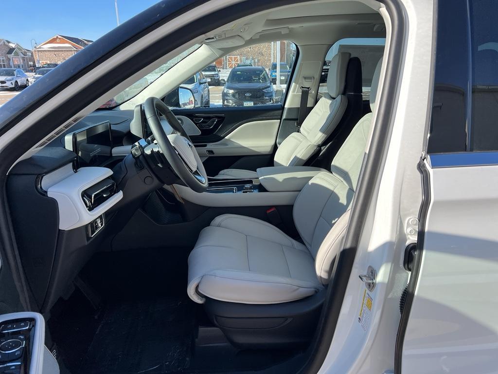 new 2026 Lincoln Aviator car, priced at $80,150