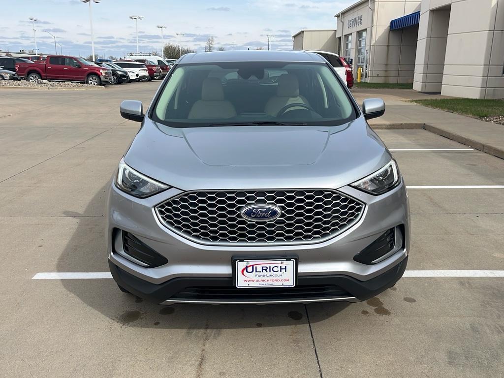 used 2024 Ford Edge car, priced at $25,490