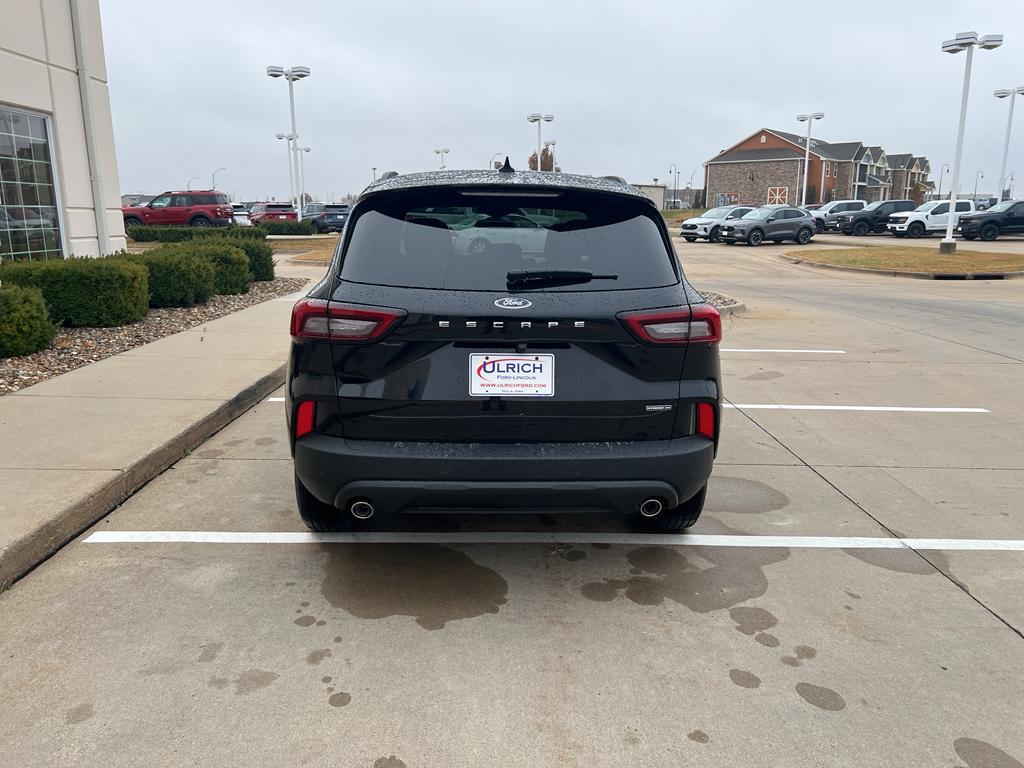 new 2026 Ford Escape car, priced at $40,080