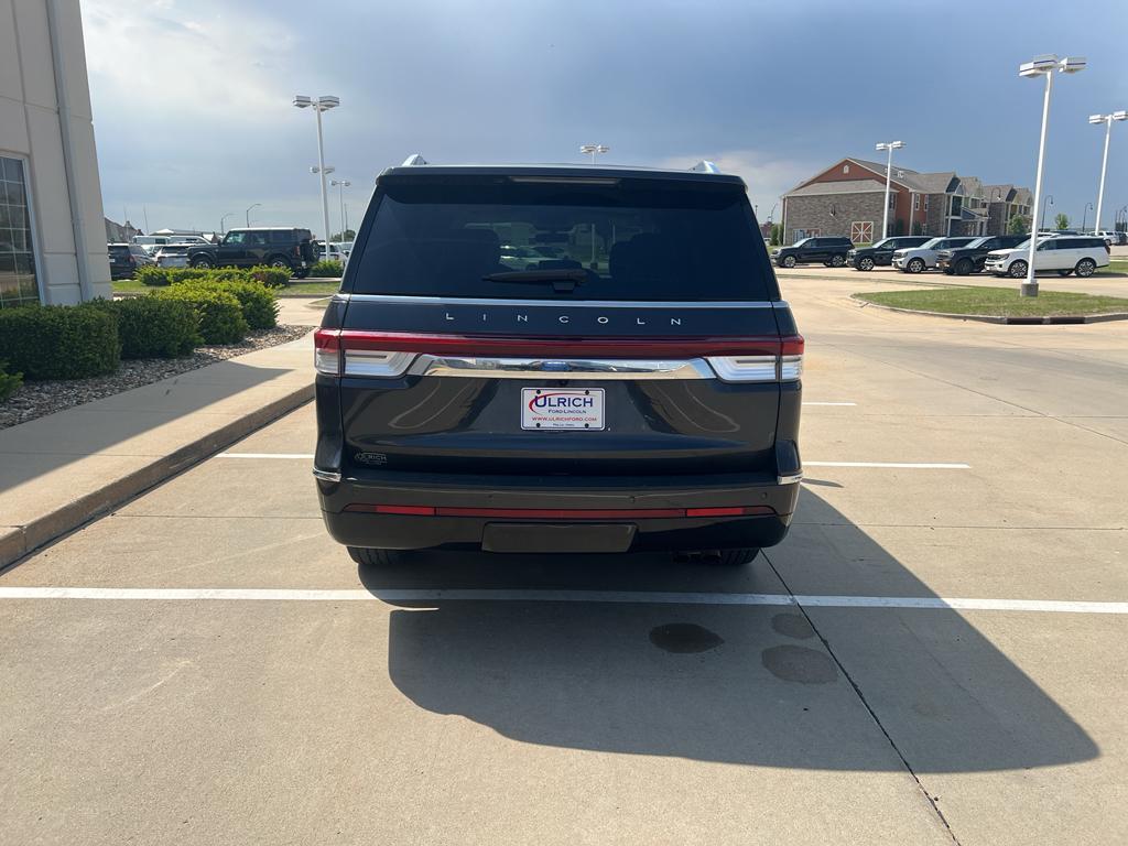 used 2024 Lincoln Navigator car, priced at $68,568