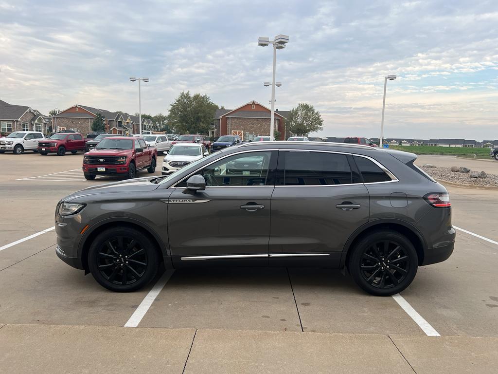 used 2023 Lincoln Nautilus car, priced at $35,666