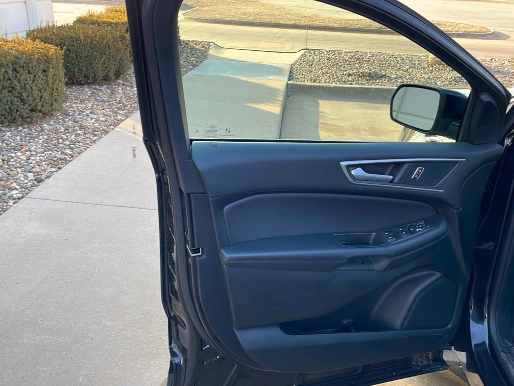 used 2024 Ford Edge car, priced at $24,077