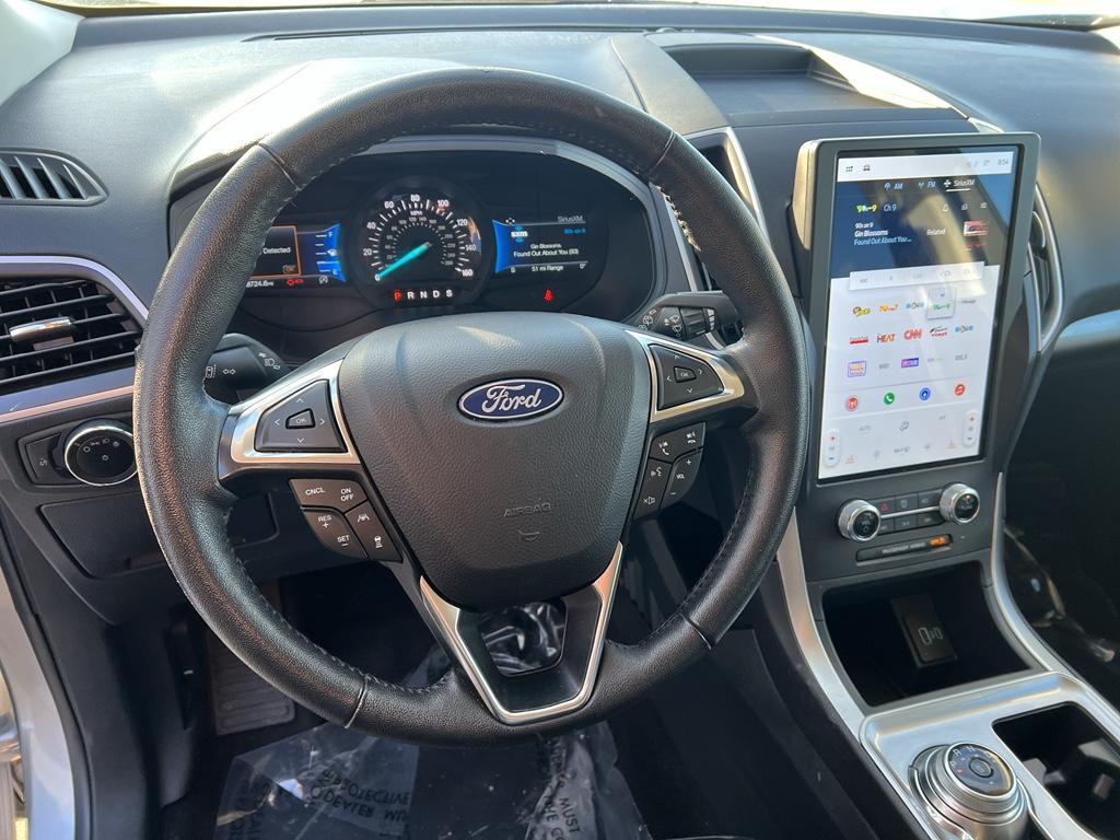 used 2024 Ford Edge car, priced at $25,450