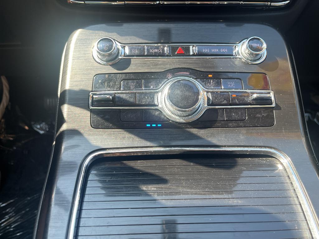 used 2021 Lincoln Nautilus car, priced at $32,961