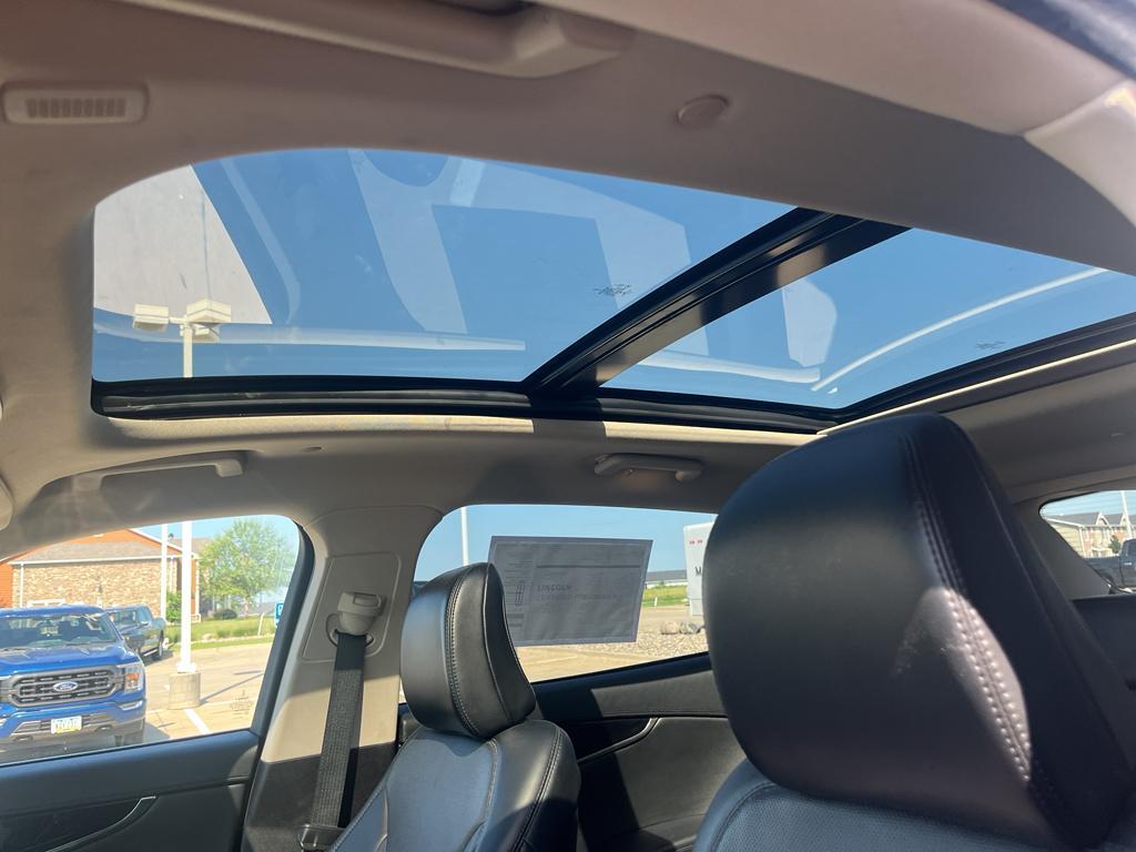 used 2021 Lincoln Nautilus car, priced at $32,961